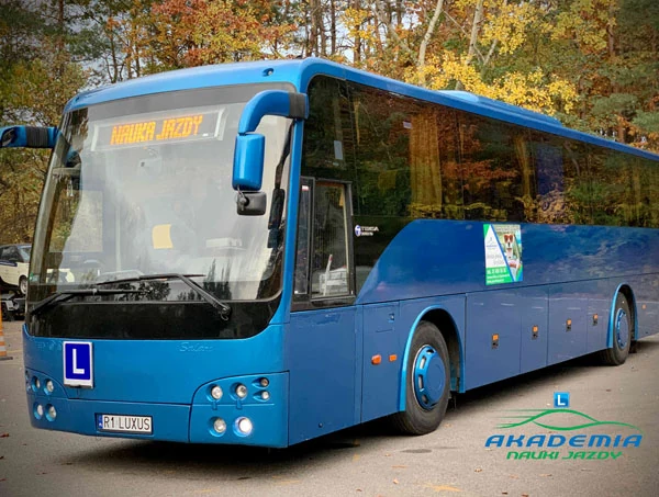 Pojazdy Akademii U Antka — Autobusy